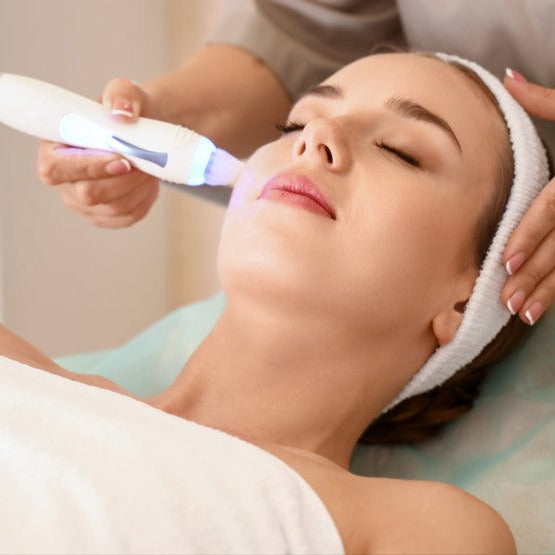 Gutschein Beautylounge: Microneedling Behandlung